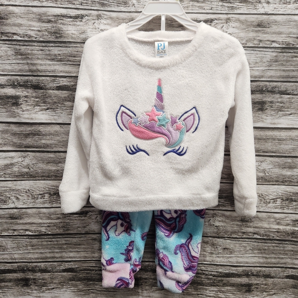 PJ place soft fleece unicorn pajama set